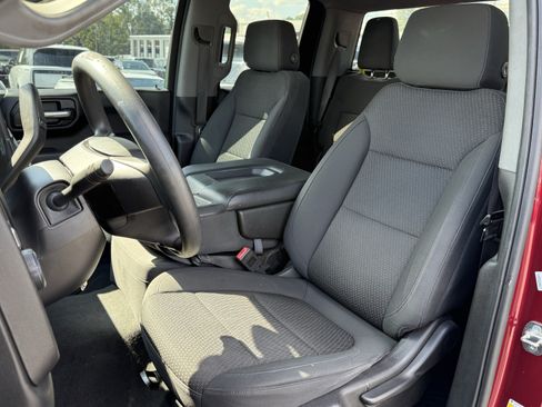 Used 2020 Chevrolet Silverado 1500 Custom w/ Custom Value Package RWD image 14