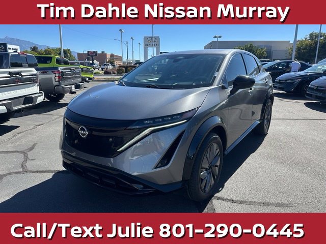 Used 2023 Nissan Ariya AWD image 5