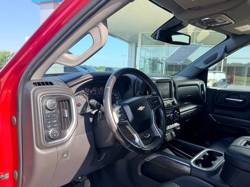 Used 2022 Chevrolet Silverado 1500 LTZ w/ LTZ Premium Package AWD/4WD image 9