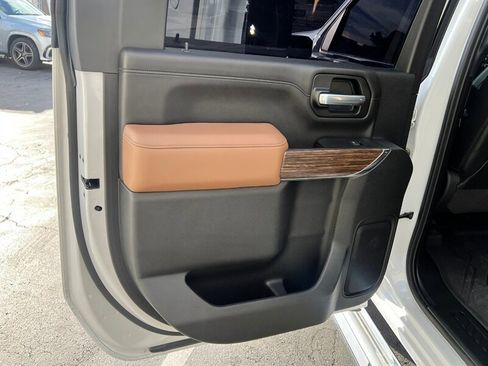 Used 2020 Chevrolet Silverado 3500 High Country w/ Z71 Off-Road Package image 28