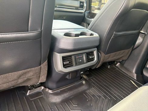 Used 2023 Ford F250 Lariat w/ Tremor Off-Road Package AWD/4WD image 27