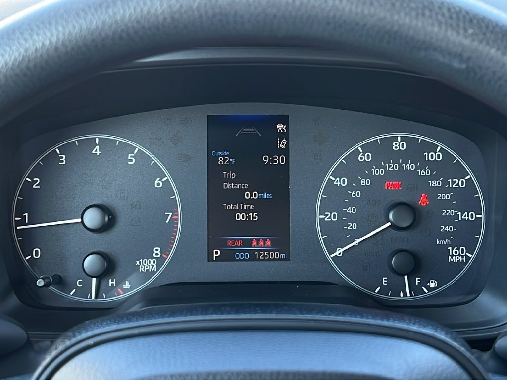 Used 2024 Toyota Corolla LE FWD image 20