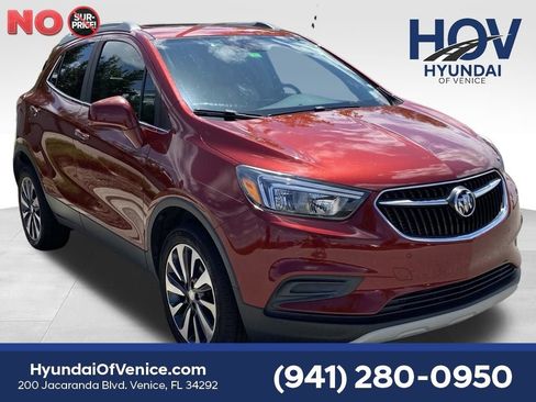 Used 2021 Buick Encore Preferred w/ Safety Package II AWD/4WD image 1