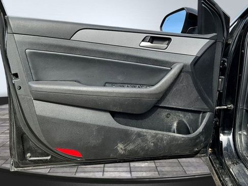 Used 2018 Hyundai Sonata SEL FWD image 18