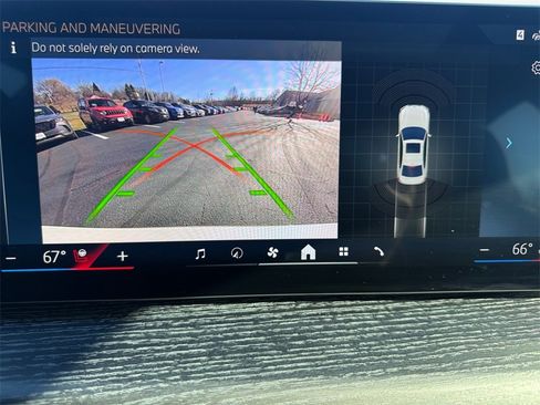 Used 2025 BMW 330i xDrive Sedan w/ Convenience Package image 13