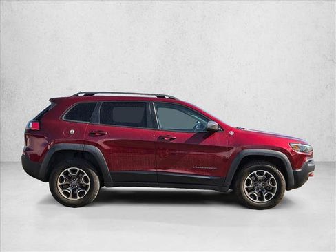 Used 2020 Jeep Cherokee Trailhawk w/ Cold Weather Group AWD/4WD image 4