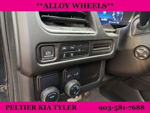 Used 2024 Chevrolet Tahoe RST w/ Luxury Package image 18