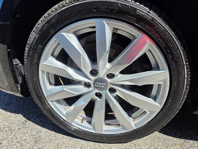 Used 2018 Audi A4 2.0T Ultra Premium FWD image 9