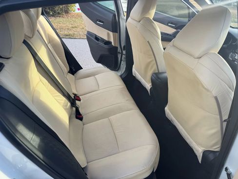 Used 2020 Toyota C-HR LE image 14