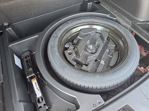 Used 2023 Chevrolet Blazer RS image 26