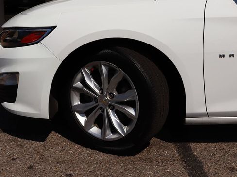 Used 2023 Chevrolet Malibu LT FWD image 5