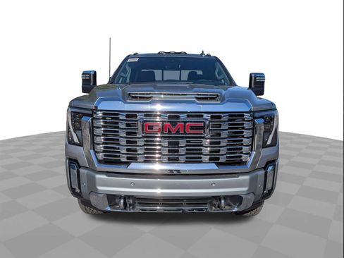 New 2026 GMC Sierra 2500 Denali image 9