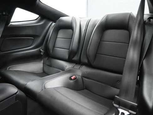 Used 2022 Ford Mustang GT Premium RWD image 24