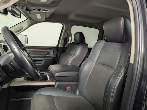Used 2016 RAM 1500 Laramie w/ Convenience Group RWD image 23