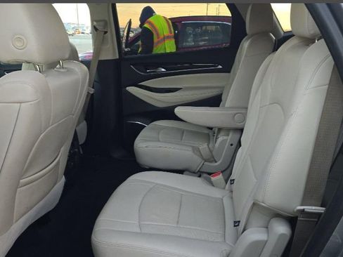 Used 2023 Buick Enclave Essence w/ Experience Buick Package image 16