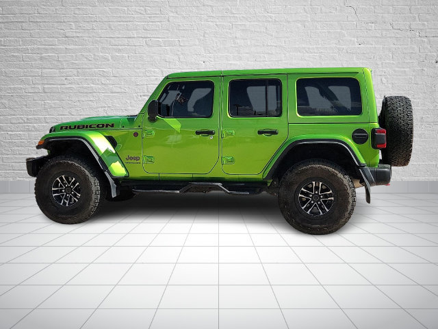 Used 2025 Jeep Wrangler Unlimited Rubicon AWD/4WD image 2