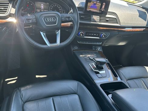 Used 2018 Audi Q5 2.0T Premium w/ Convenience Package AWD/4WD image 15