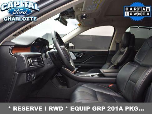 Used 2024 Lincoln Aviator Reserve w/ Equipment Group 201A image 10