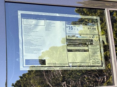 New 2026 Land Rover Defender 110 X-Dynamic SE image 30