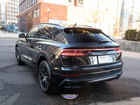 Used 2021 Audi Q8 Premium Plus w/ Premium Plus Package AWD/4WD image 5