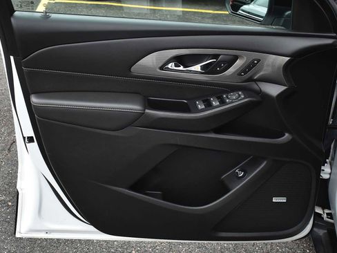 Used 2023 Chevrolet Traverse Premier w/ Redline Edition image 26