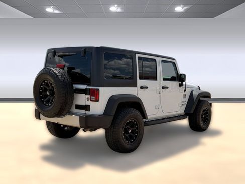 Used 2017 Jeep Wrangler Unlimited Sport w/ Connectivity Group AWD/4WD image 9