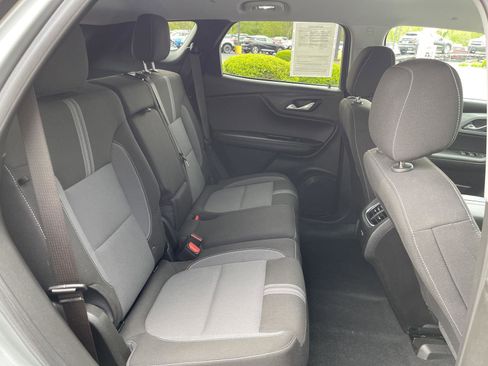Used 2024 Chevrolet Blazer LT w/ Driver Confidence Package FWD image 32