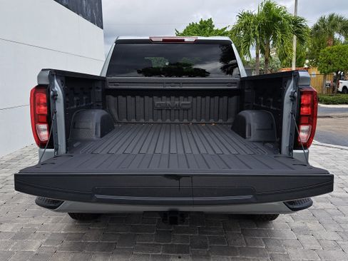New 2026 GMC Sierra 1500 Elevation w/ Elevation Select Package image 9
