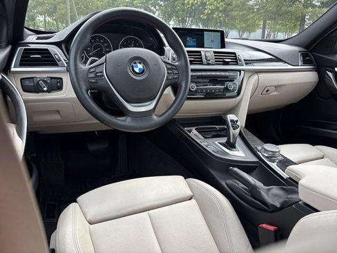Used 2017 BMW 330i Sedan RWD image 15