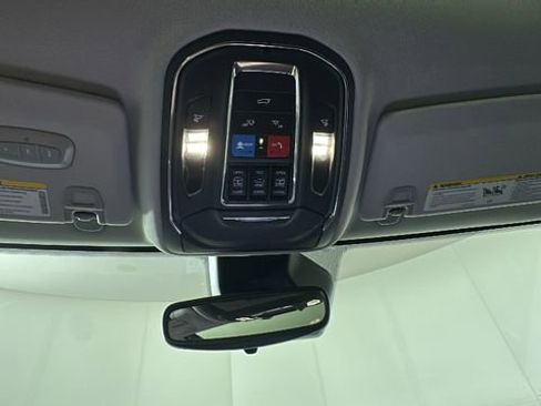 Used 2023 Jeep Grand Cherokee 4WD 4xe image 26