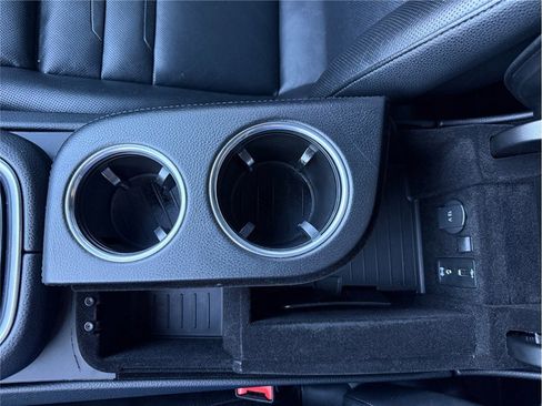 Used 2018 Porsche Panamera 4S image 24