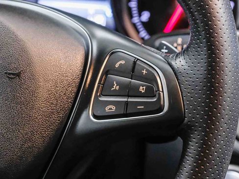 Used 2020 Mercedes-Benz GLA 250 image 21