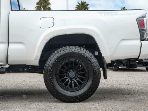 Used 2023 Toyota Tacoma TRD Sport RWD image 12