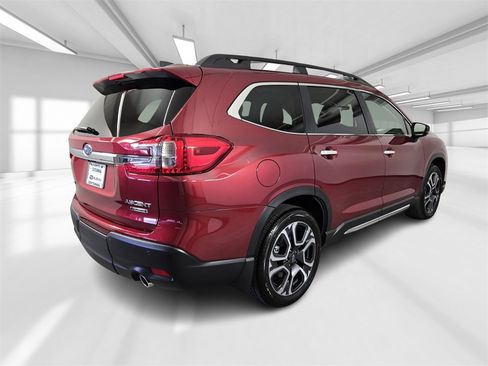 New 2025 Subaru Ascent Touring w/ Popular Package #2 image 4