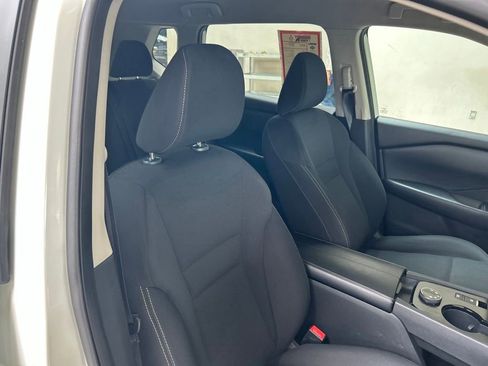Used 2024 Nissan Rogue S AWD/4WD image 21