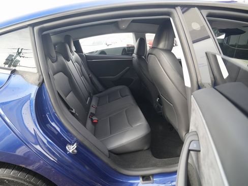 Used 2025 Tesla Model 3 Long Range image 36