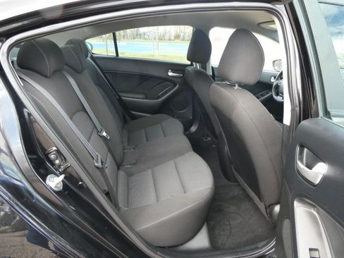 Used 2017 Kia Forte LX FWD image 26
