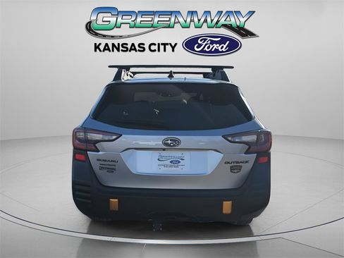 Used 2022 Subaru Outback Wilderness image 6
