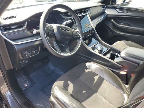 Certified 2024 Jeep Grand Cherokee L Laredo image 24