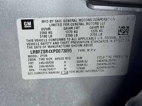 Certified 2023 Buick Envision Avenir image 33