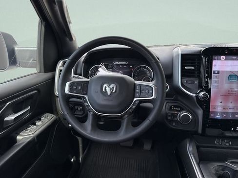 Used 2025 RAM 1500 Big Horn AWD/4WD image 19