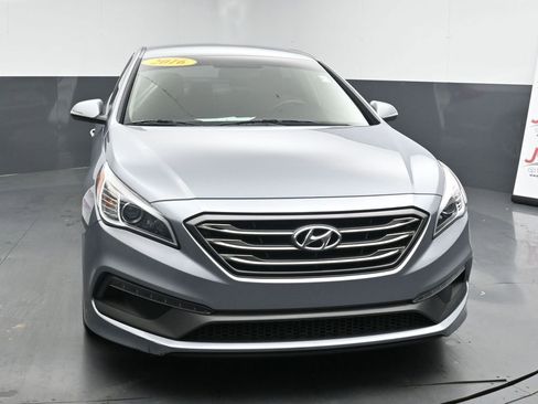 Used 2016 Hyundai Sonata Sport w/ Option Group 02 image 3