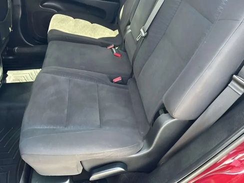 Used 2019 Dodge Durango SXT image 34