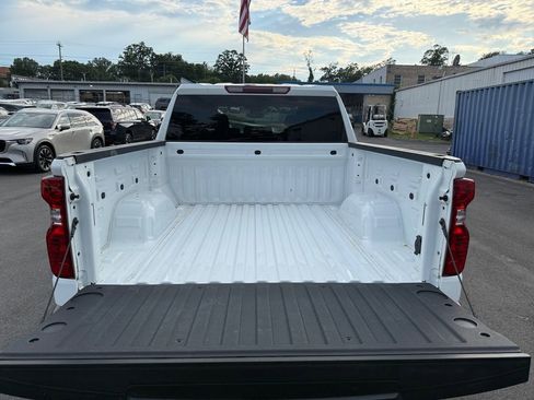 Used 2024 Chevrolet Silverado 1500 LT AWD/4WD image 23