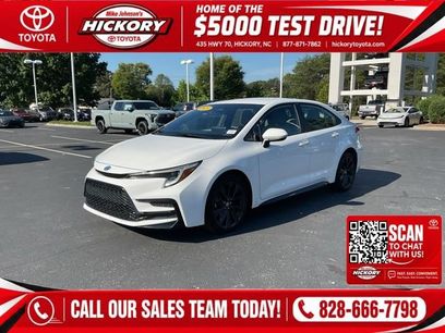 Used 2025 Toyota Corolla SE