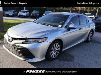 Used 2019 Toyota Camry LE video 1