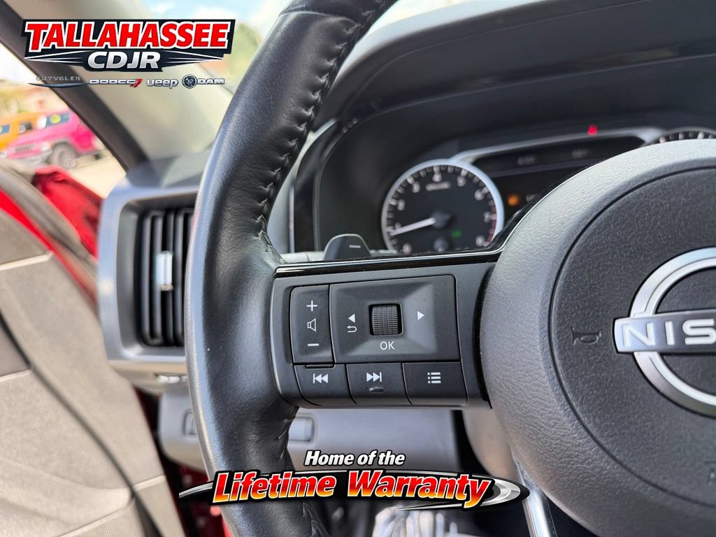Used 2023 Nissan Pathfinder SL w/ Black Appearance Package AWD/4WD image 20