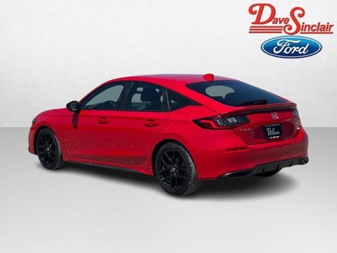 Used 2023 Honda Civic Sport image 9