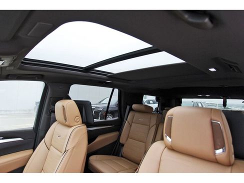 New 2026 Cadillac Escalade Luxury w/ Touring Package AWD/4WD image 24