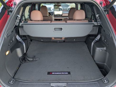 New 2025 Mitsubishi Outlander SEL image 12